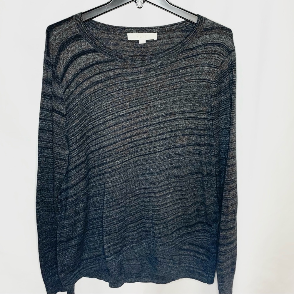 Loft Long Sleeve Top with Diagonal Line Pattern